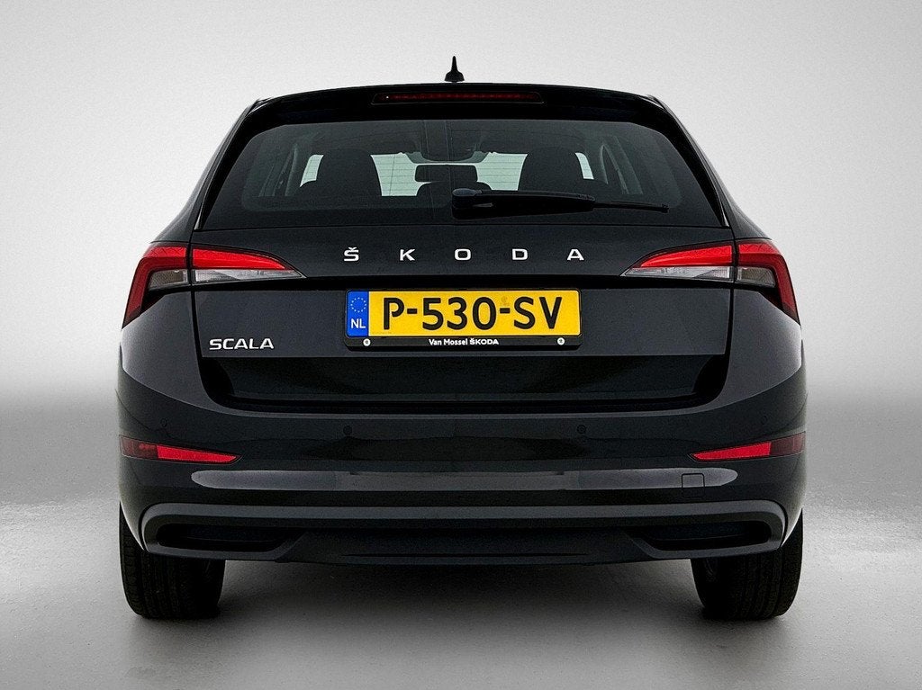 Skoda Scala 1.0 TSI Ambition | APPLE CARPLAY | PARKEENSENSOR, Auto's, Skoda, 12 maanden, Gebruikt, 610 kg, Origineel Nederlands