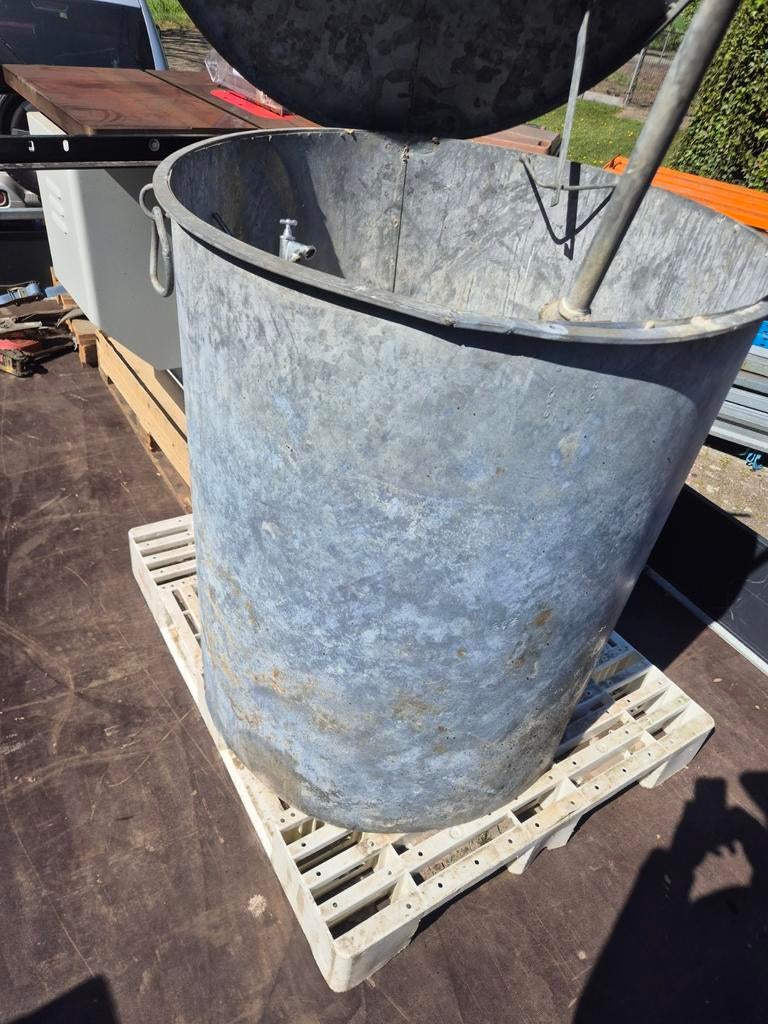 Waterput bouwput waterkraan gegalvaniseerd, Tuin en Terras, Bloembakken en Plantenbakken, Ophalen of Verzenden, Rond, Metaal, Minder dan 30 cm