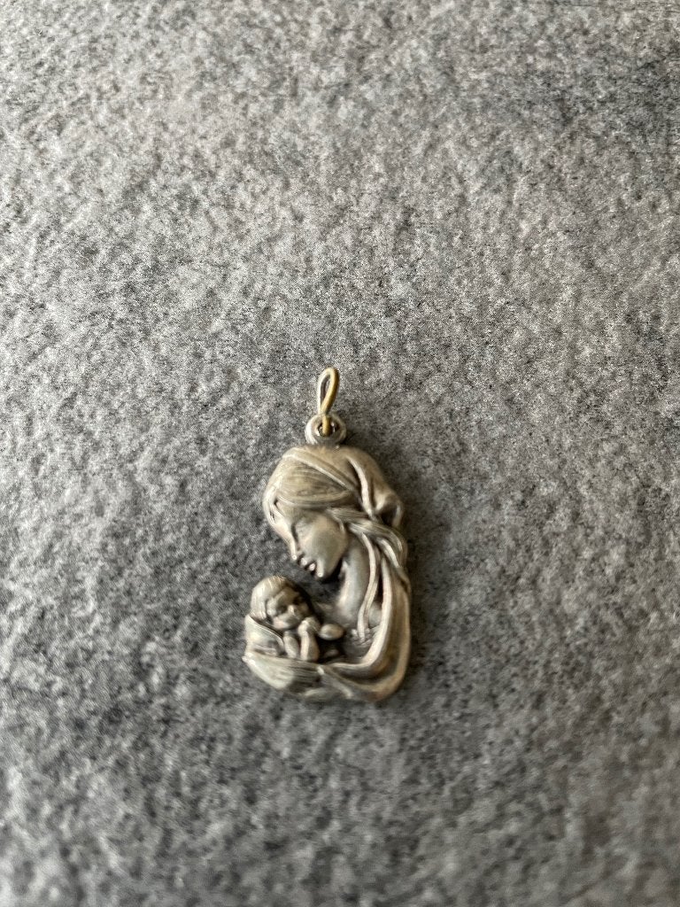 hanger zilver moeder en kind, Sieraden, Tassen en Uiterlijk, Kettinghangers, Ophalen of Verzenden, Zo goed als nieuw, Zilver, Zilver