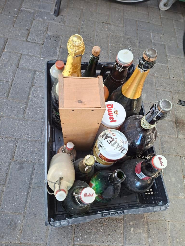 GRATIS Diverse lege bierflessen en blik, Verzamelen, Biermerken, Gebruikt, Flesje(s), Heineken, Ophalen