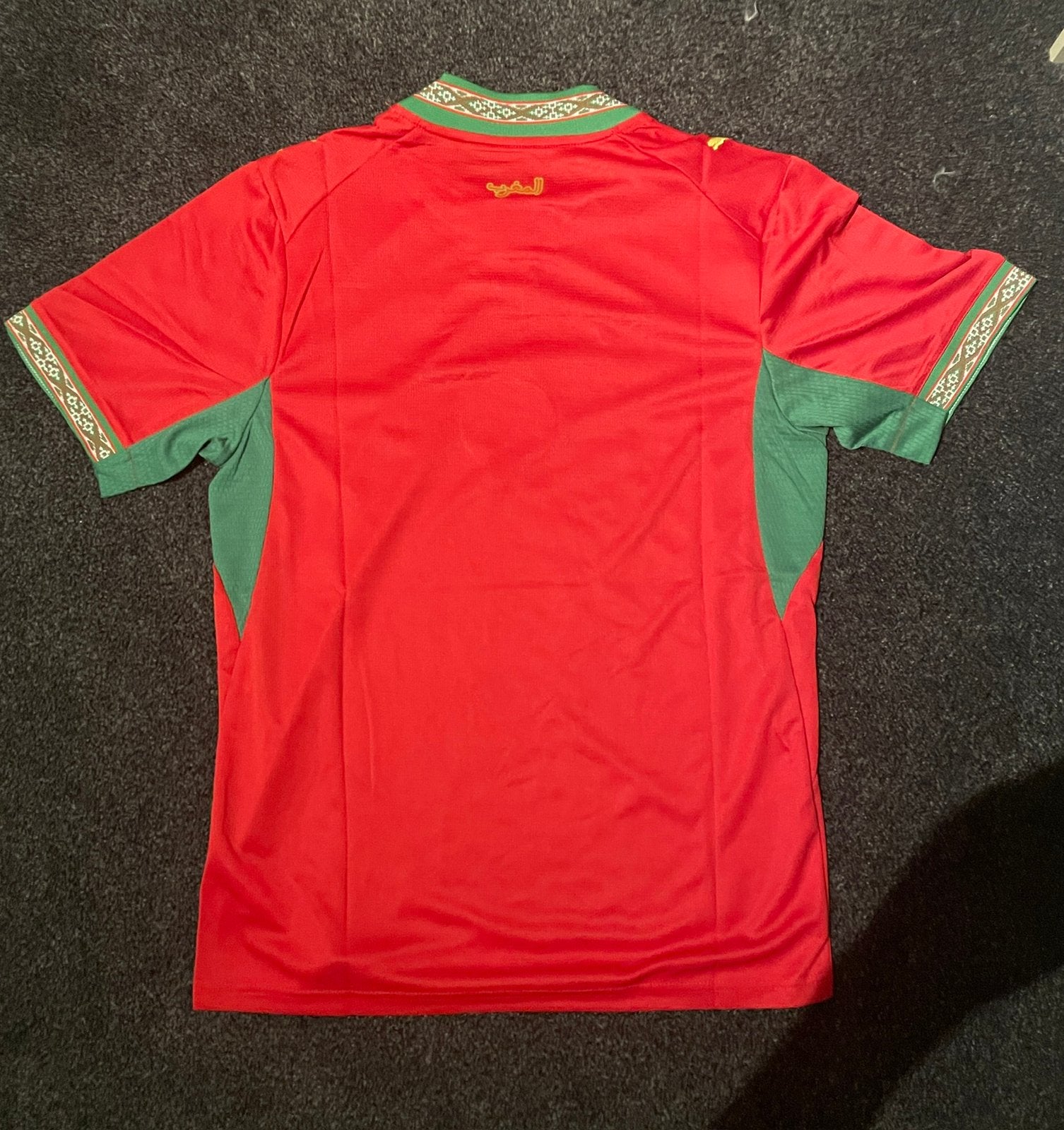 Marokko maat L thuis en uit, Ophalen of Verzenden, Zo goed als nieuw, Rood