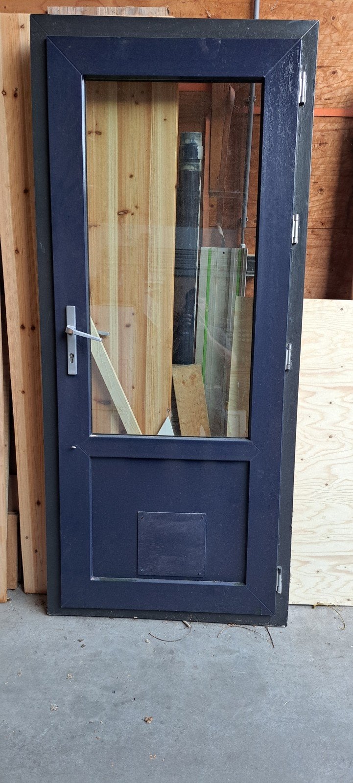 TEAB.Gebruikte Buitendeur met Glas - Donkerblauw, Doe-het-zelf en Verbouw, Deuren en Horren, Gebruikt, Ophalen of Verzenden, Buitendeur