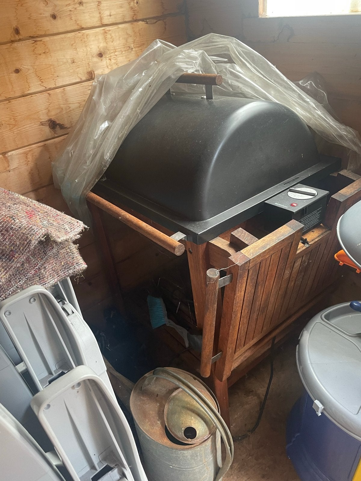 Inventum elektrische barbecue met houten onderstel, Ophalen, Gebruikt