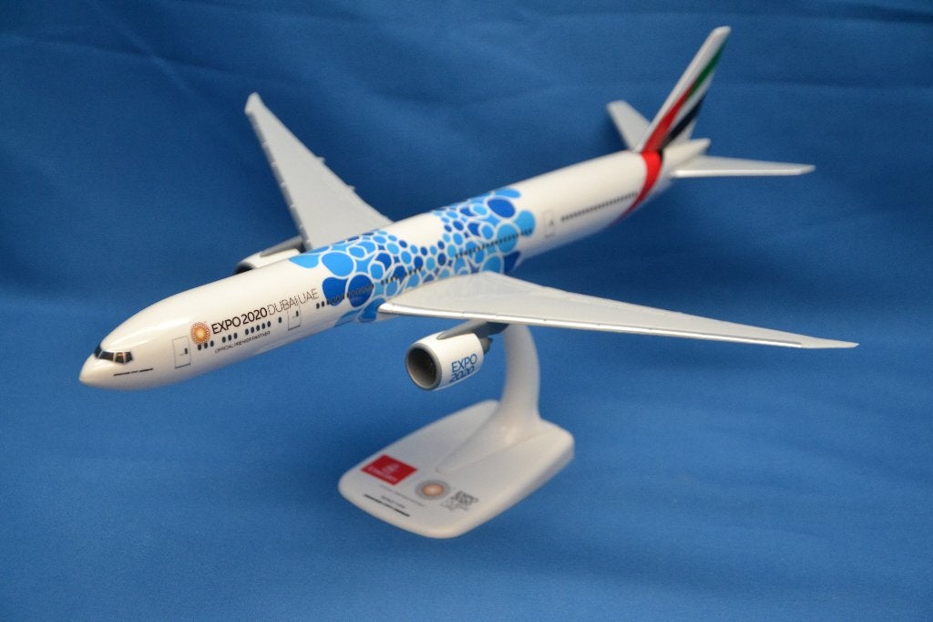 (NIEUW!!) B 777-300ER Emirates (meerde varianten), Schaalmodel, ., Nieuw, Ophalen of Verzenden
