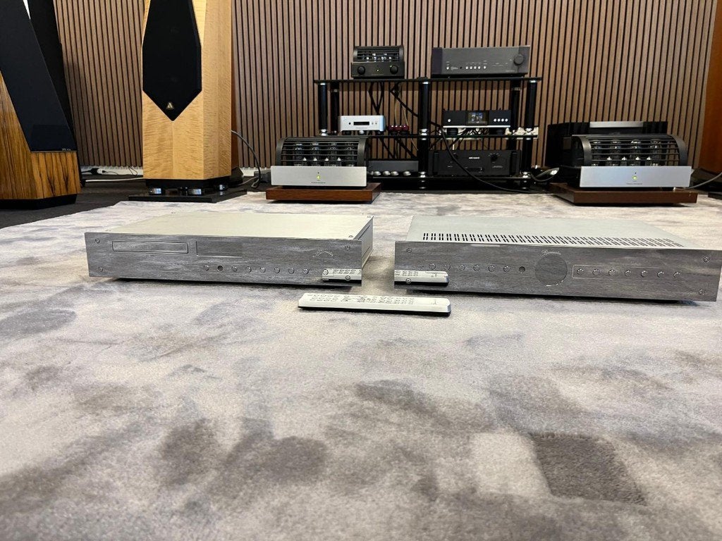 Burmester 102 CD-speler & Burmester 051  Versterker, Ophalen, Zo goed als nieuw, 120 watt of meer, Overige merken