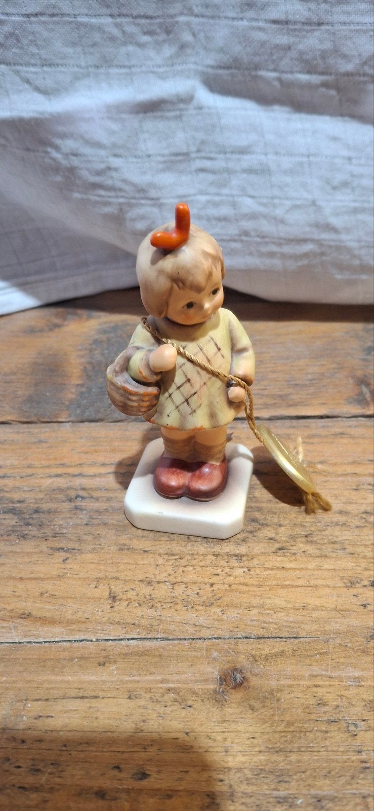 Goebel Hummel Club Beeldje - Laatste Uitgave 1995/96, Ophalen of Verzenden, Zo goed als nieuw