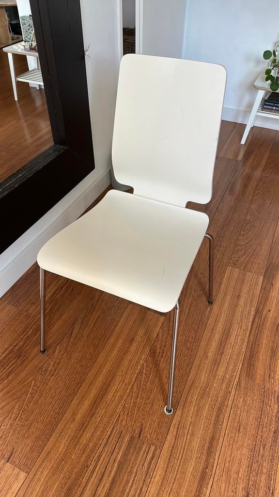 Eettafelstoel, Huis en Inrichting, Stoelen, Ophalen of Verzenden, Zo goed als nieuw, Wit, Eén