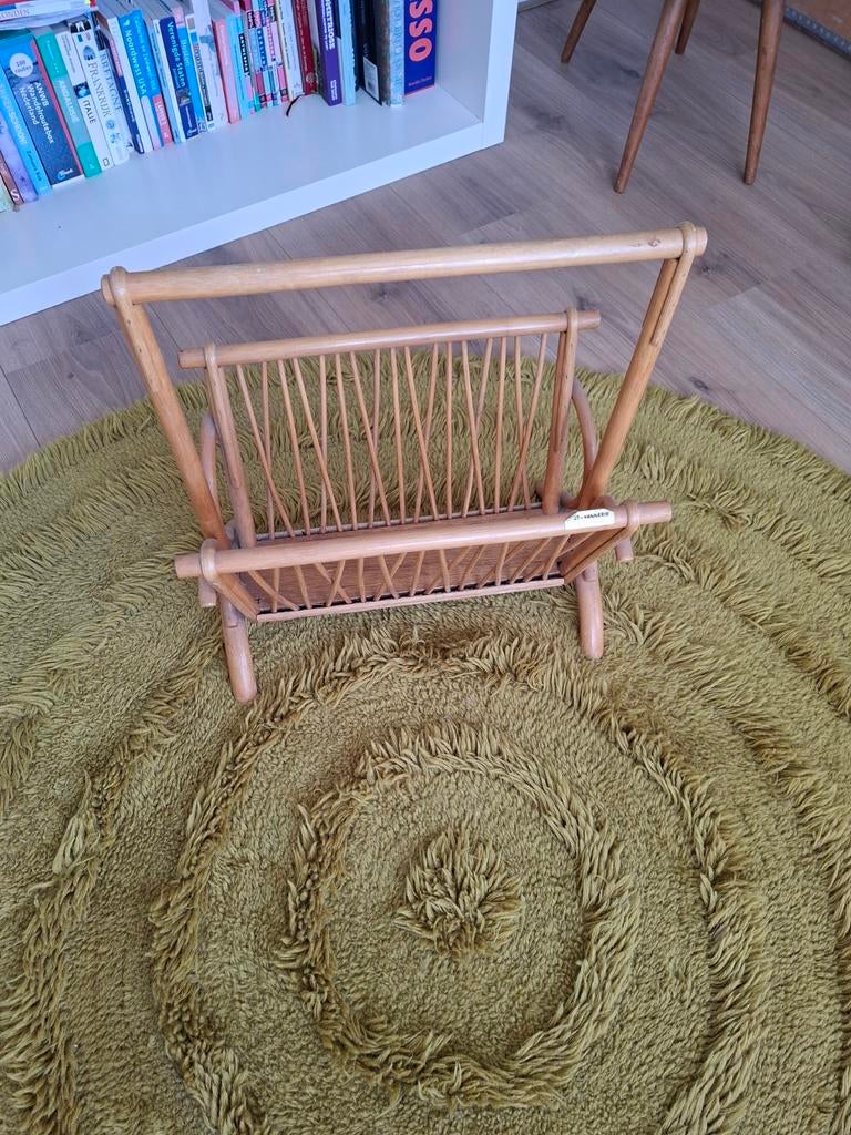 Houten lectuurbak, Huis en Inrichting, Woonaccessoires | Krantenbakken en Lectuurbakken, Ophalen of Verzenden