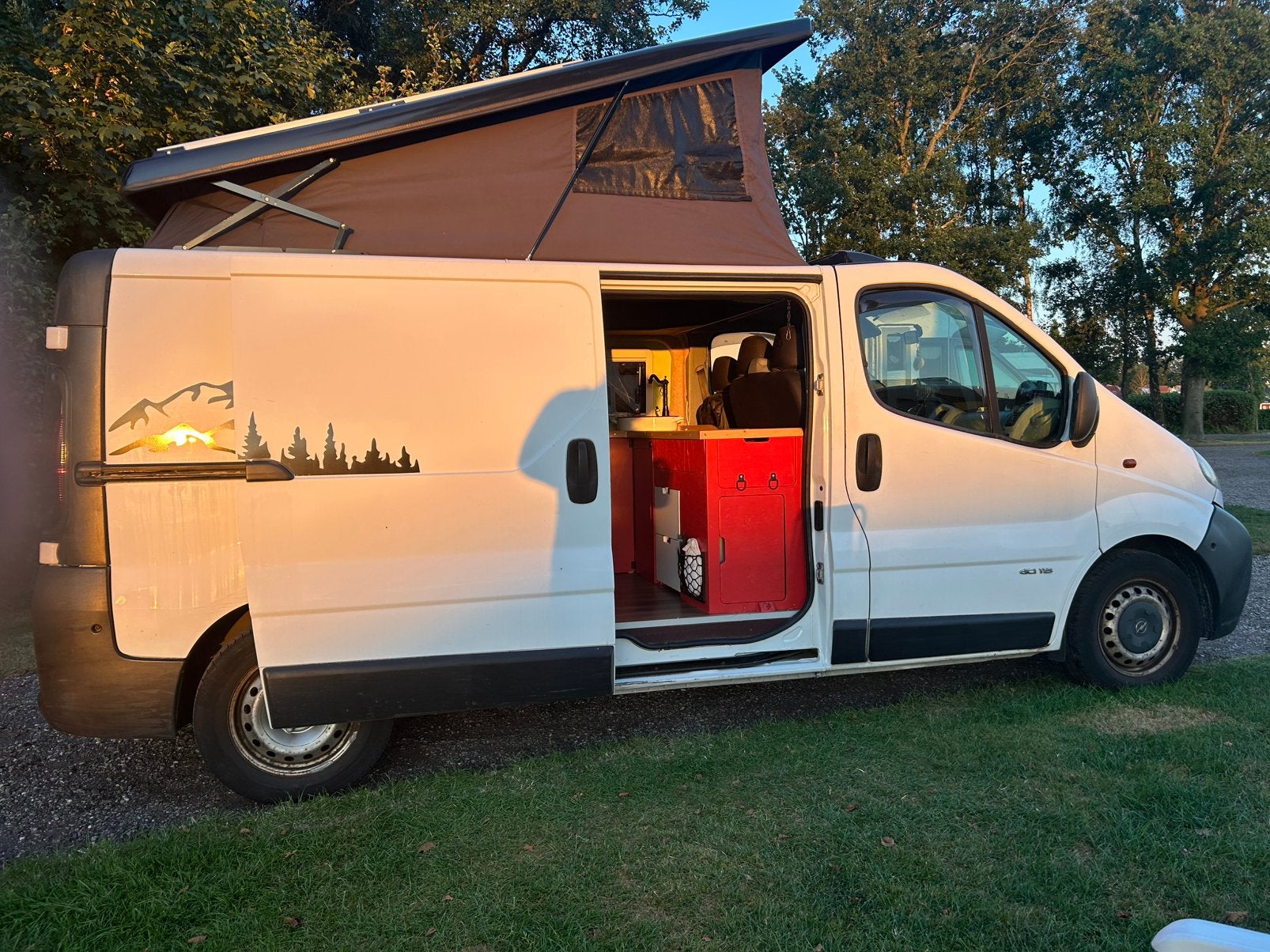Opel Vivaro Camper | Hefdak & Inrichting 2025 | 225.000 km
