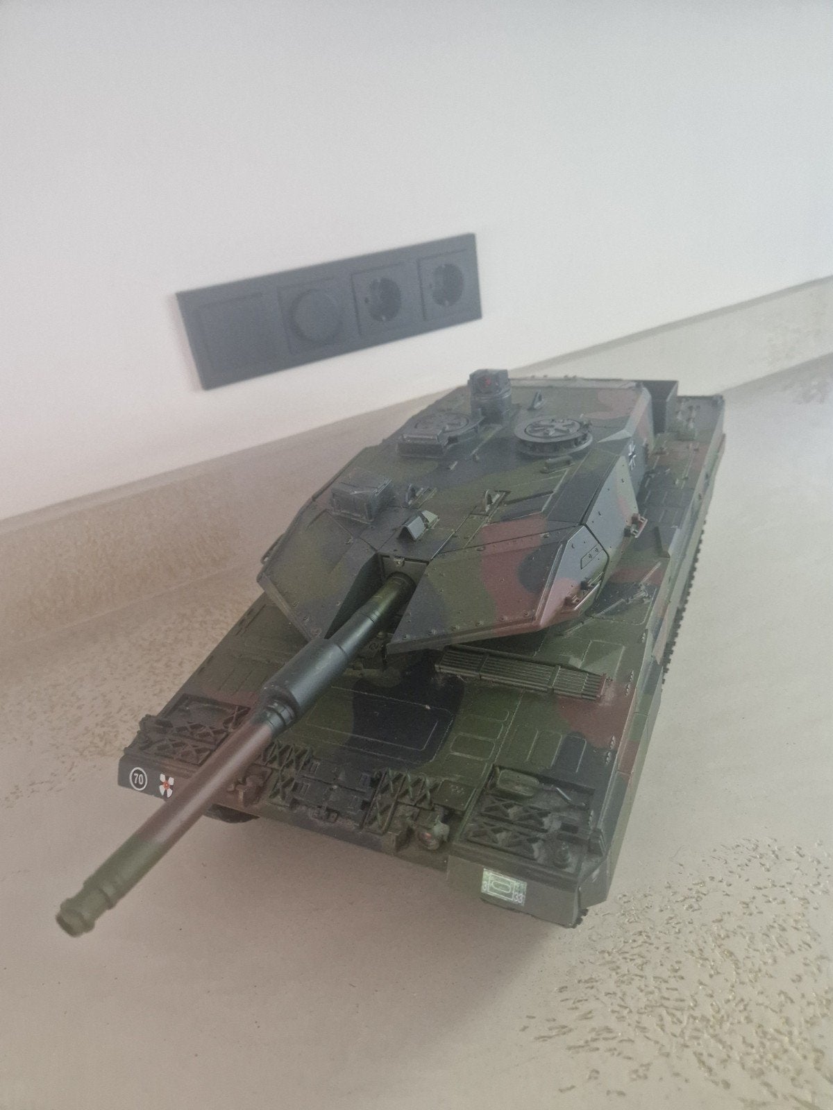 RC Tank - Leopard 2A4, Hobby en Vrije tijd, Modelbouw | Auto's en Voertuigen, Ophalen
