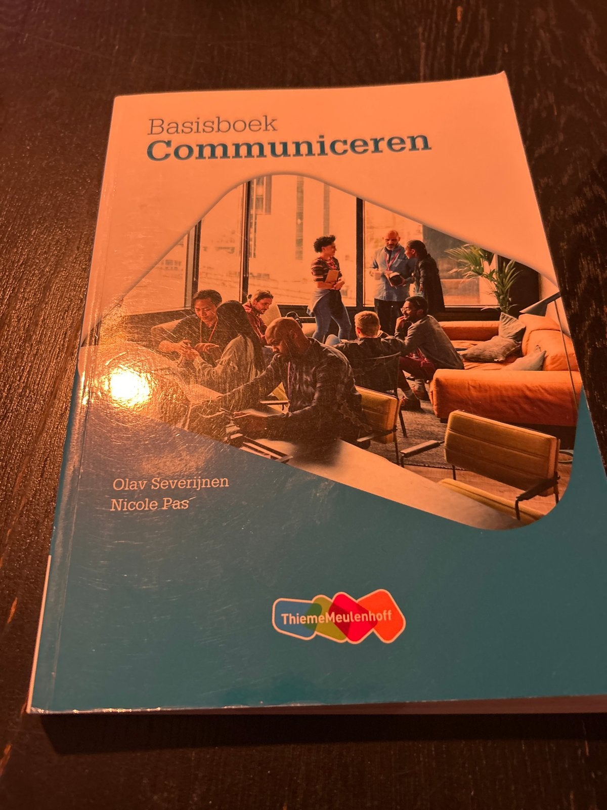 Basisboek Communiceren - Olav Severijnen, Nicole Pas, Ophalen of Verzenden, Gamma, Zo goed als nieuw, MBO