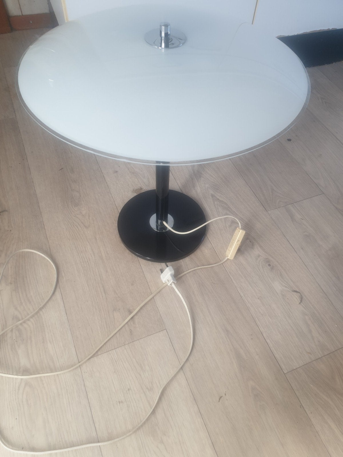 prachtig design lamp van ikea solist, Ophalen of Verzenden, Zo goed als nieuw