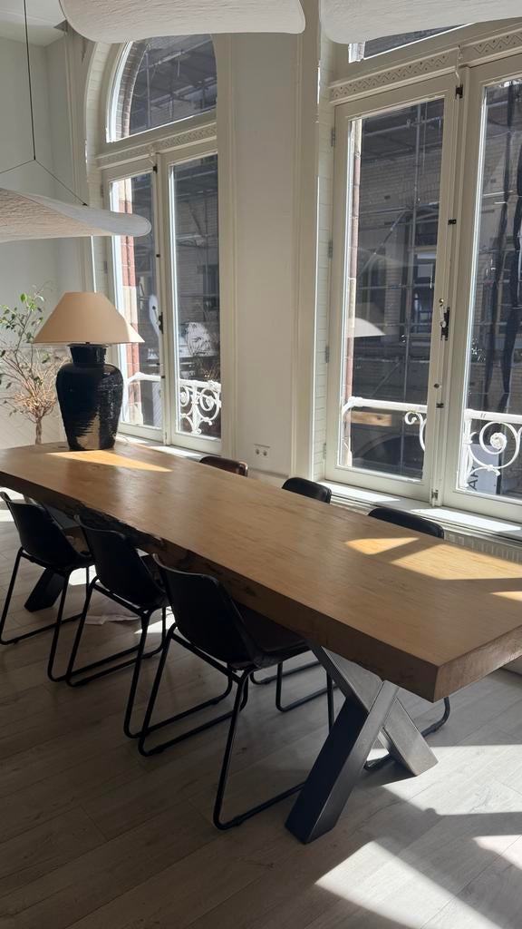 Massief eikenhouten lange eettafel(3M) met metalen onderstel, Ophalen, Eikenhout, 200 cm of meer, 50 tot 100 cm