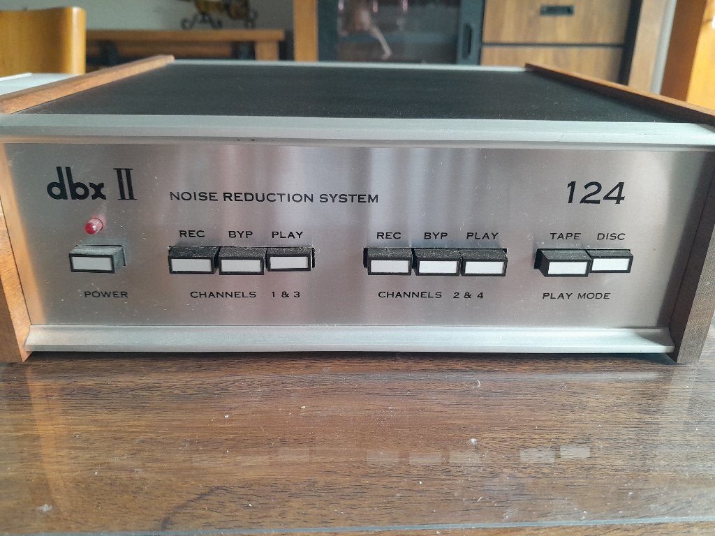 DBX Noise reduction system 124, Ophalen of Verzenden, Zo goed als nieuw