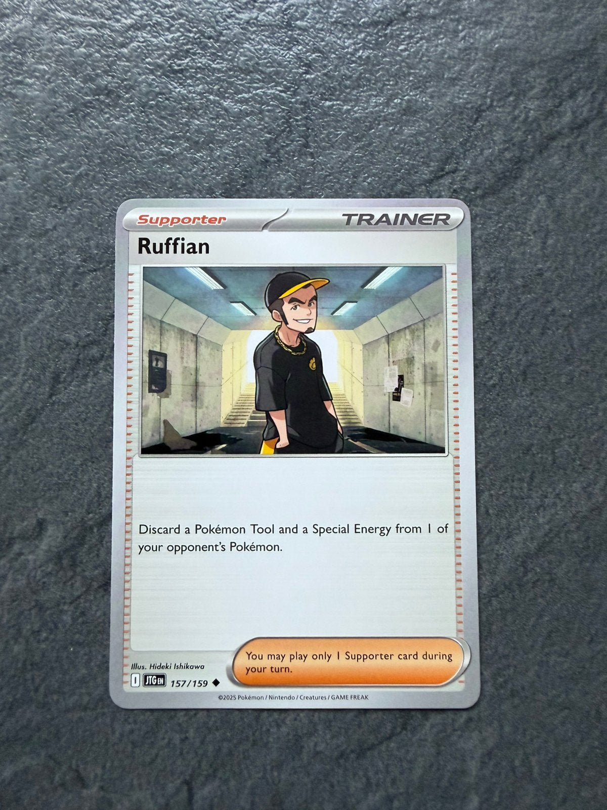 Ruffian, Ophalen of Verzenden, Zo goed als nieuw