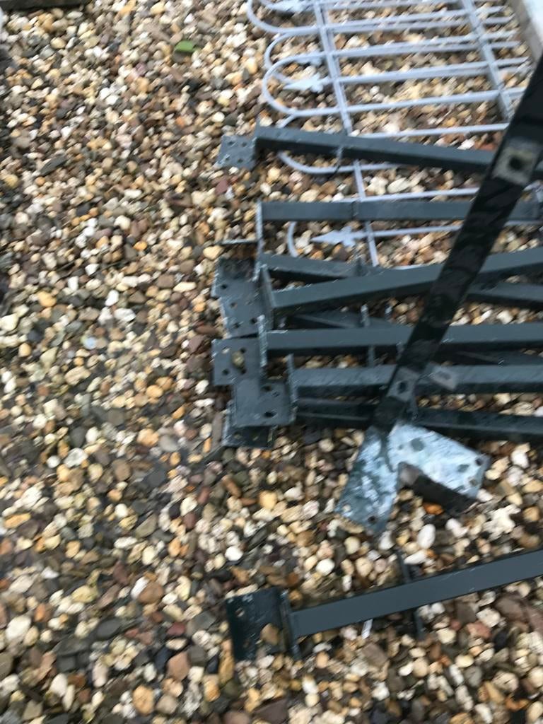 Sierhekwerk - Diverse onderdelen voor uw tuin, Ophalen of Verzenden, Gebruikt, IJzer, Sierhekwerk
