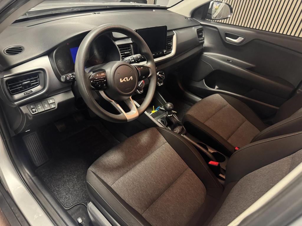 Kia STONIC 1.2 MPi Design Edition, Auto's, Voorwielaandrijving, Gebruikt, Euro 6, 4 cilinders