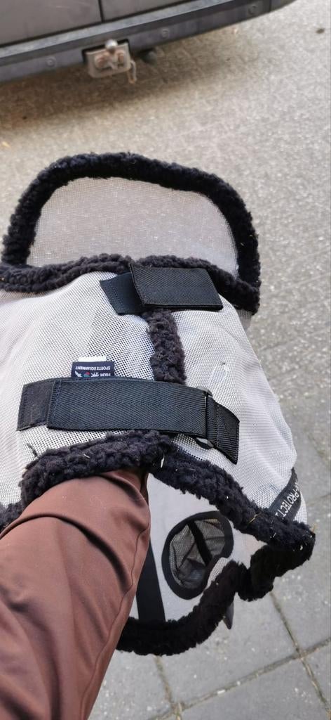 2x vliegenmasker maat L /paard, De, De, Nieuw, Ophalen of Verzenden
