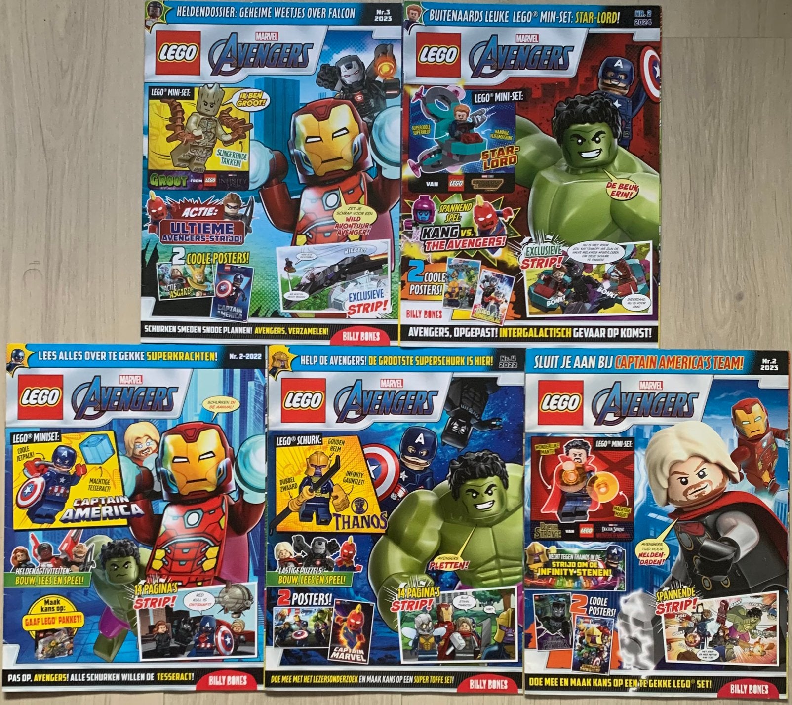 5x Lego Avengers Magazine [Geen minifig, wel posters], Ophalen of Verzenden, Zo goed als nieuw, Lego