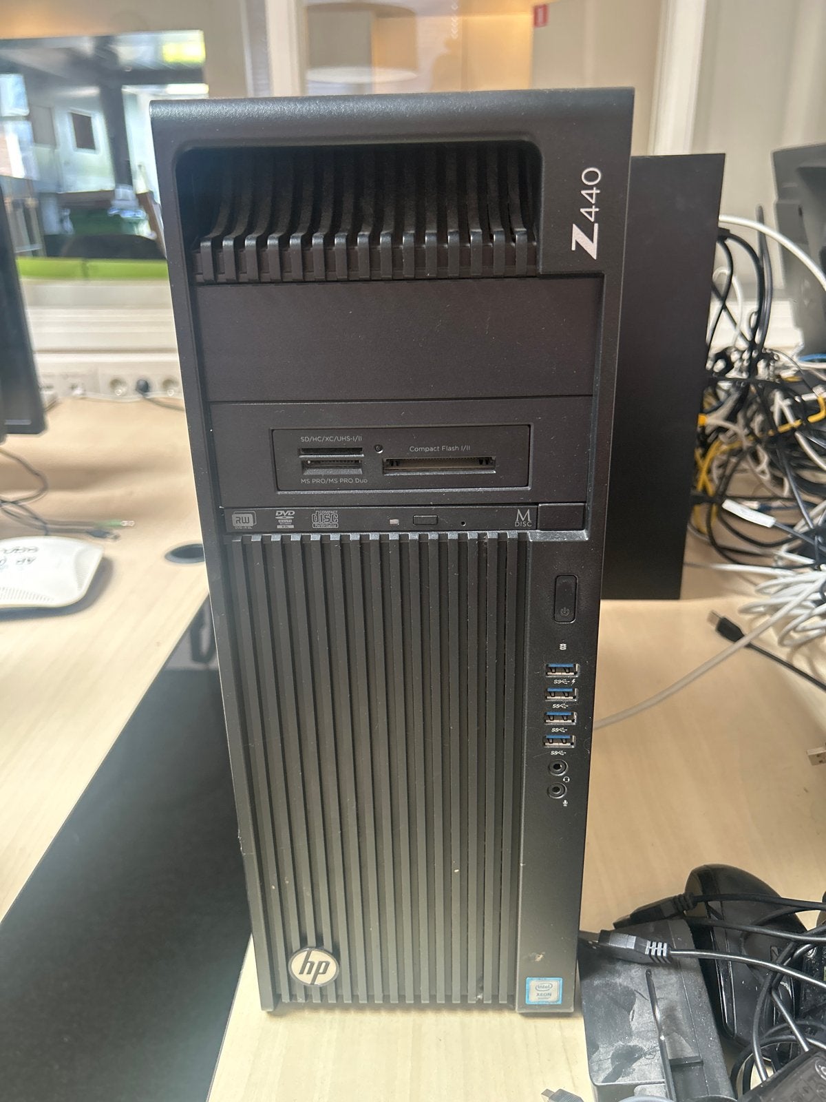 HP Z440 Workstation met Radeon Pro WX 7100, Computers en Software, Ophalen, Gebruikt, HDD, Gaming