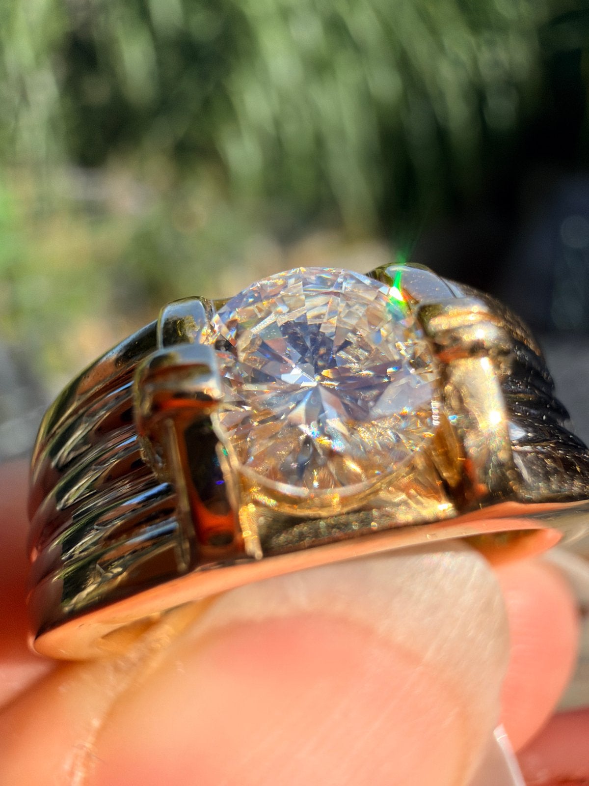 18K Gouden Ring met 0.90 ct Briljant Geslepen Diamant, Gebruikt, Ophalen of Verzenden, Kleiner dan 17, Dame of Heer