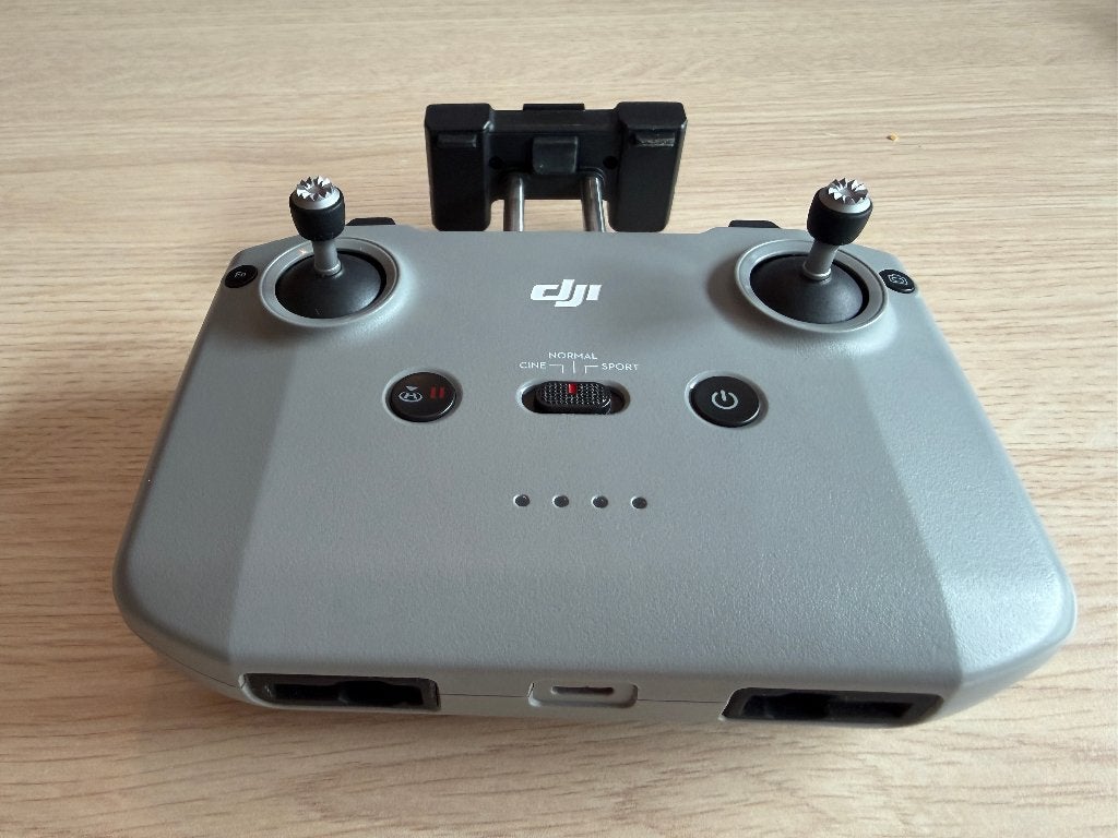 DJI RC-N1 - Remote Controller voor DJI Mini 2, Ophalen, 30 tot 45 minuten, Cameradrone, Zo goed als nieuw