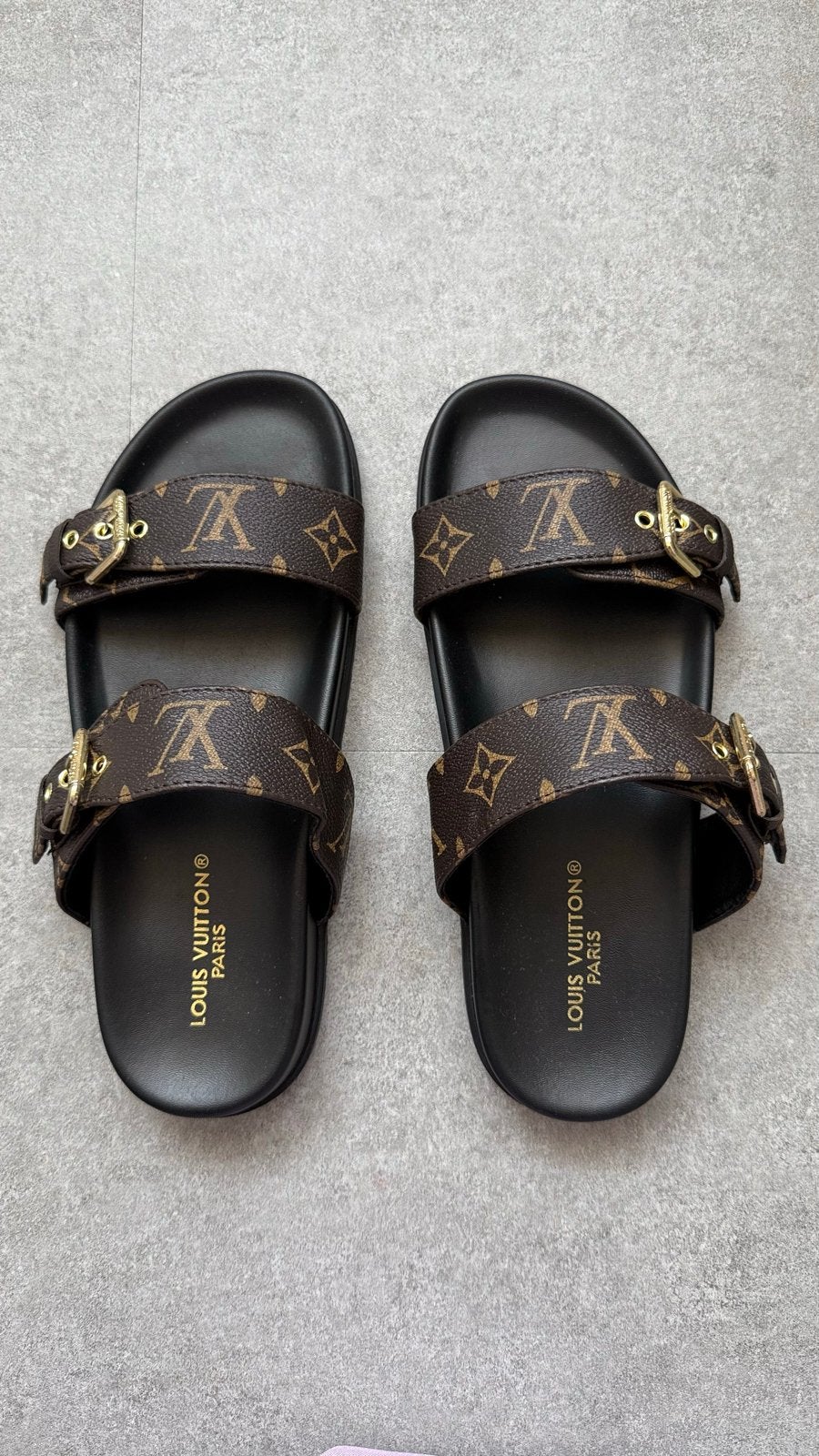 L sandalen v- Maat 40, Ophalen of Verzenden, Nieuw, Bruin, Slippers