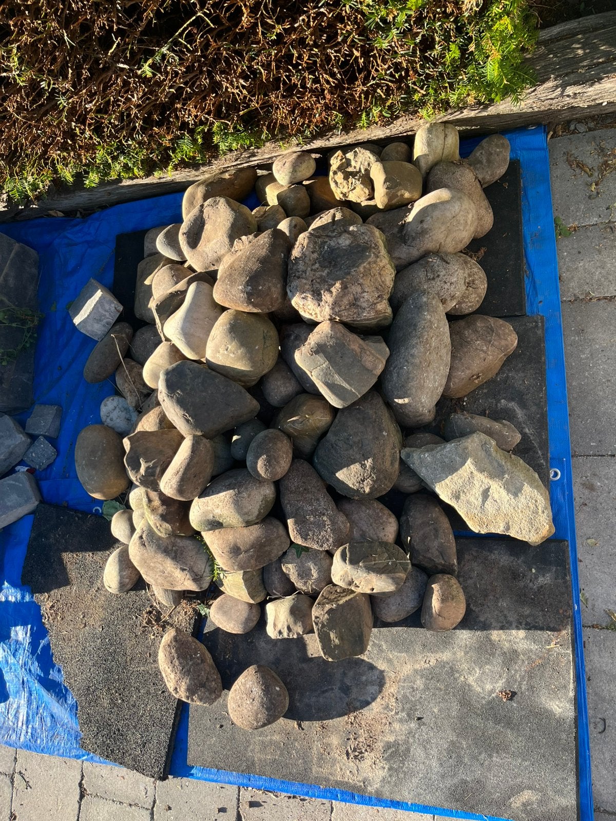 Verschillende maten keien, Tuin en Terras, Grind, Keien en Split, Ophalen, Zo goed als nieuw