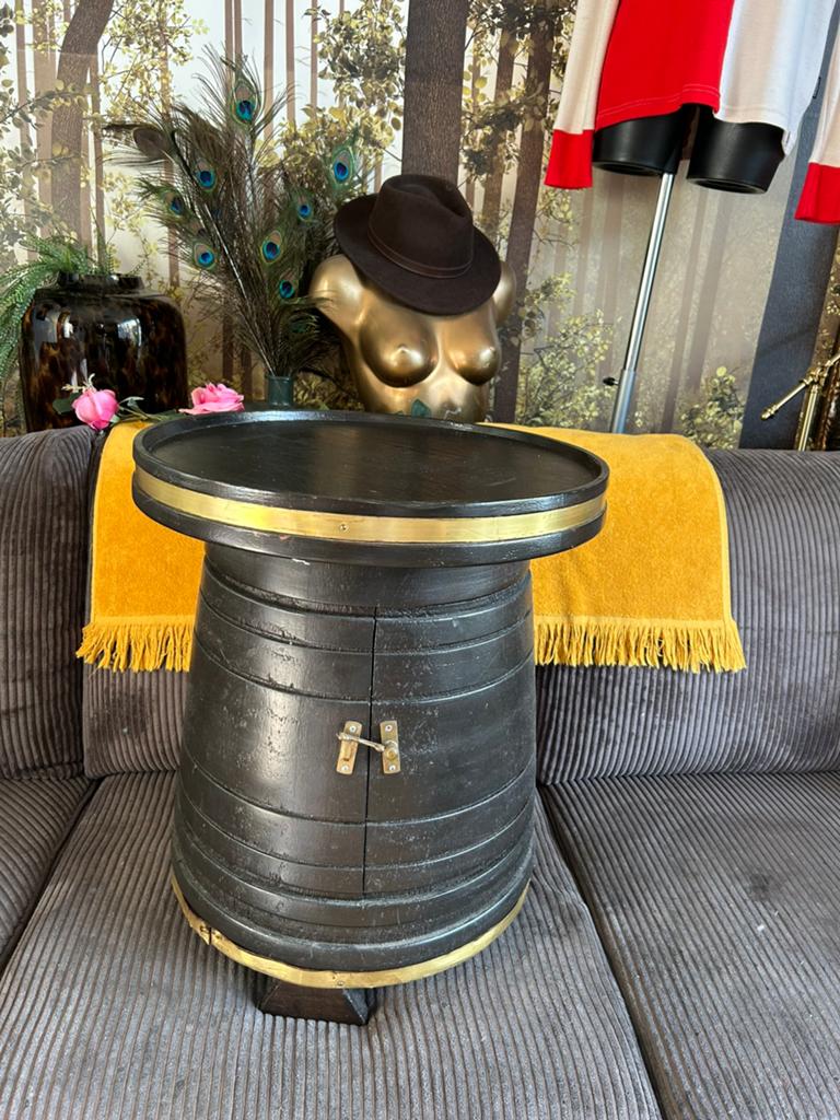 Bijzettafel in wijnvat vorm, Minder dan 55 cm, Wijnvat, Bijzettafel, Rond