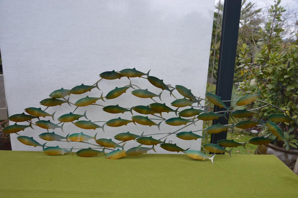 Wanddecoratie wandsculptuur metalen school van vissen 147 cm, Tuin en Terras, Tuinwanddecoratie, Gebruikt, Ophalen of Verzenden