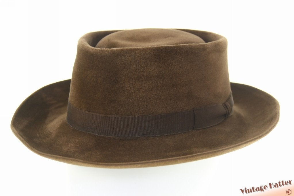 Druppelvormige gambler hoed Furtex bruin zacht fluweel 56, Hoed, Ophalen of Verzenden, Furtex, 57 cm (M, 7⅛ inch) of minder