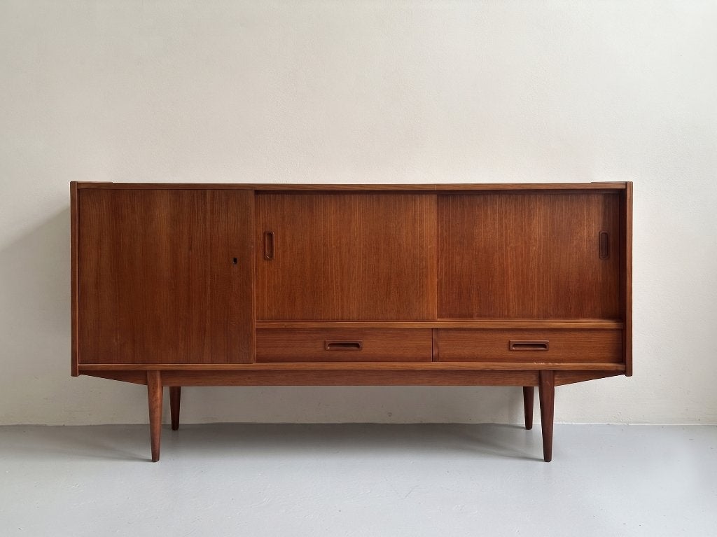 Vintage teakhouten dressoir | Deens design jaren '60, Ophalen, Gebruikt, Met deur(en), 150 tot 200 cm