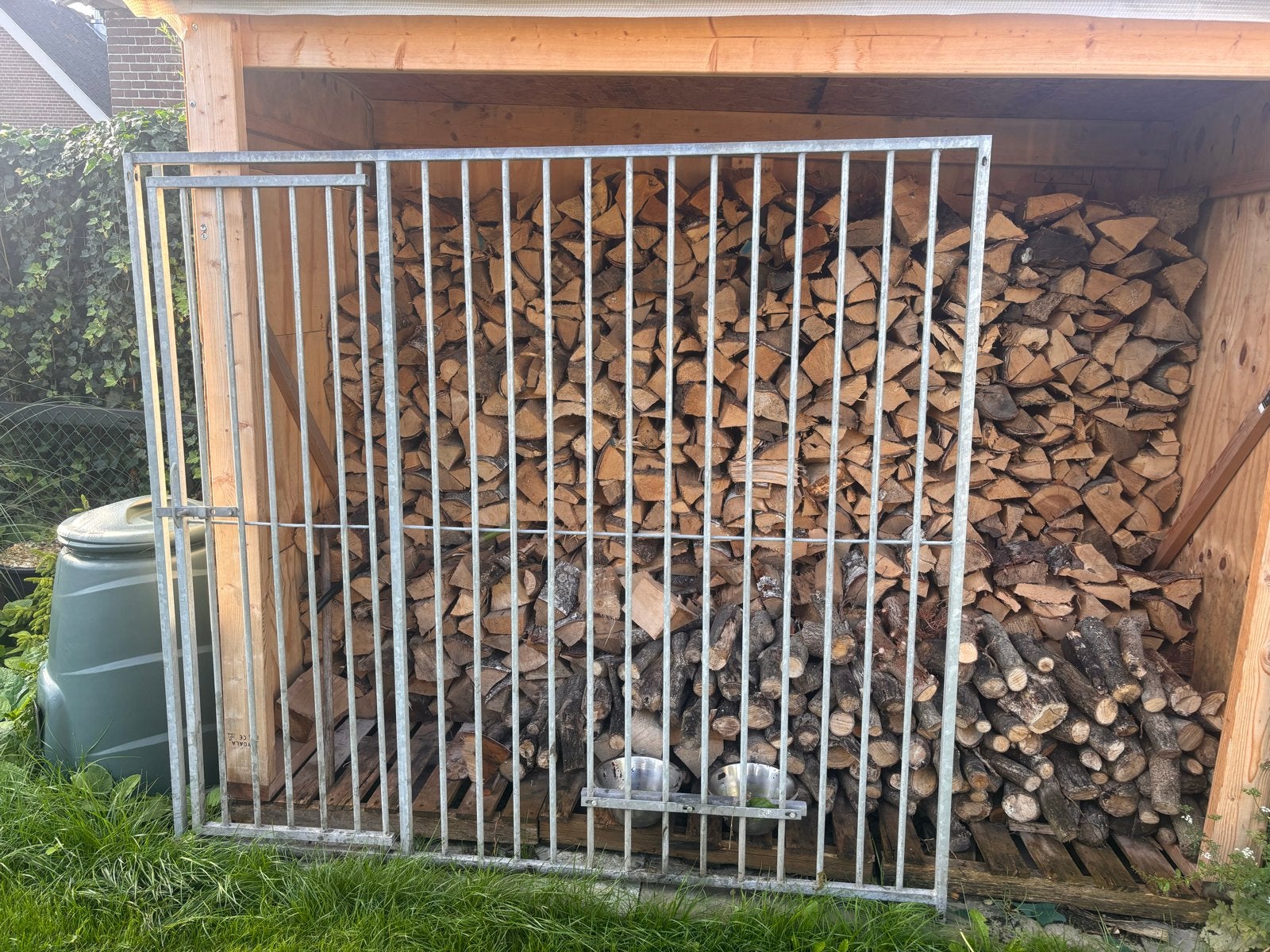 Hondenkennel, Ophalen