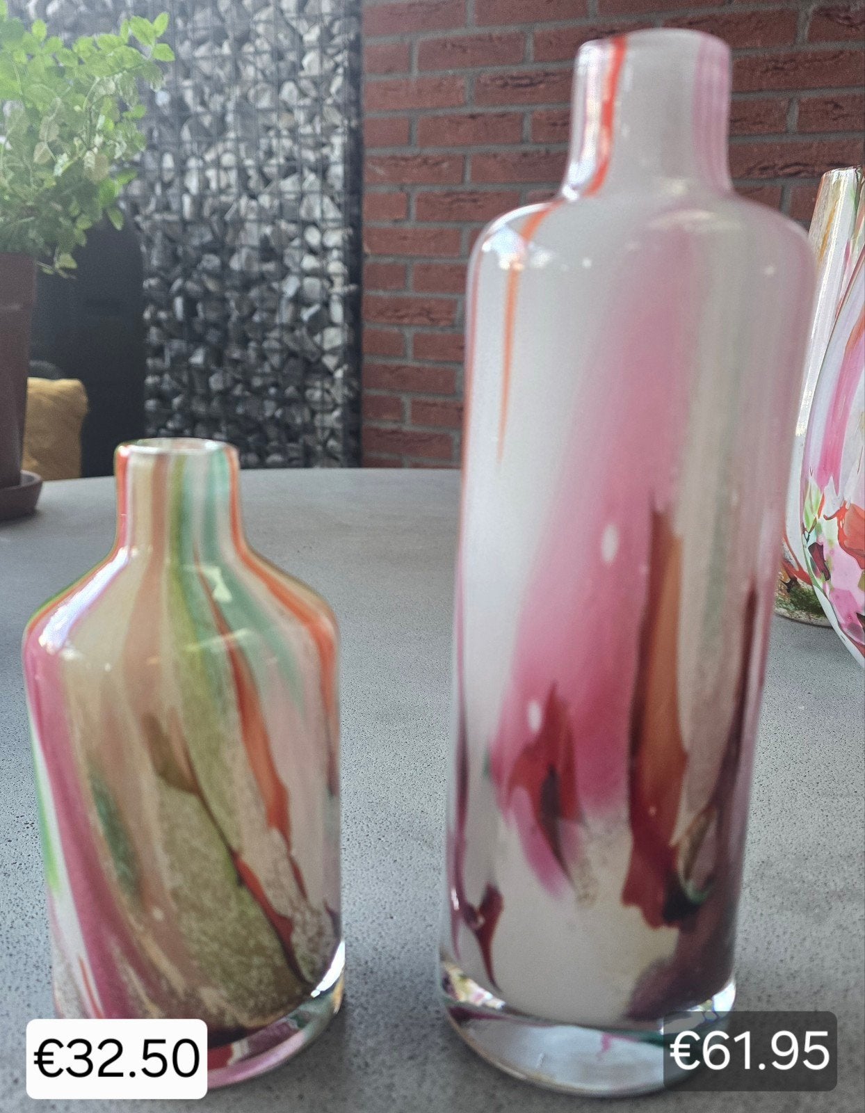 Twee gekleurde vaasjes van Fidrio., Huis en Inrichting, Handgemaakt, Meerkleurig, Ophalen of Verzenden, Glas