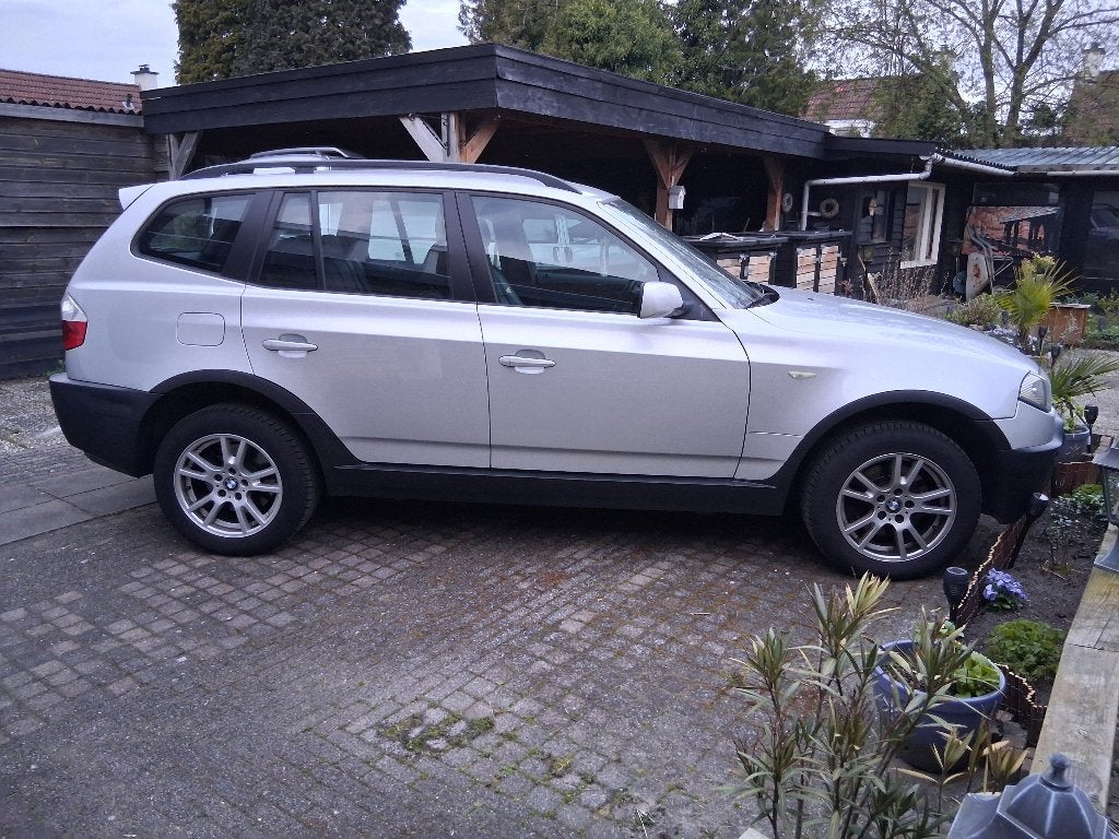 BMW X3 E83 PLAATWERKDELEN BJ 2004, Ophalen, Gebruikt, Rechts, BMW