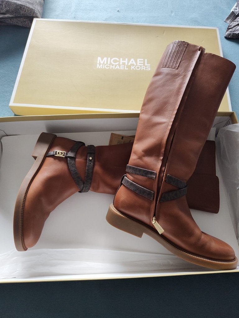 Mooie Michael Kors dames laarzen in maat 37.5, Kleding | Dames, Hoge laarzen, Michael Kors, Bruin, Ophalen of Verzenden