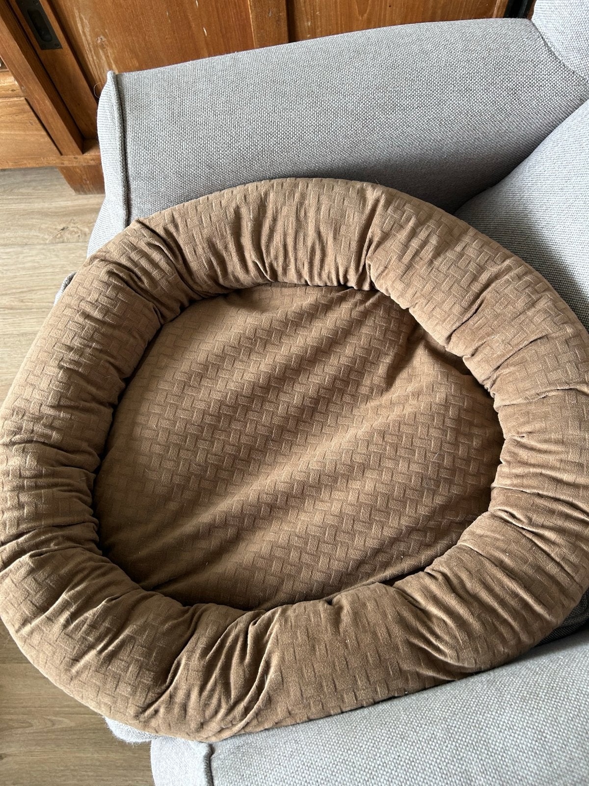 te koop hondenmand, Ophalen of Verzenden, Zo goed als nieuw, Stof