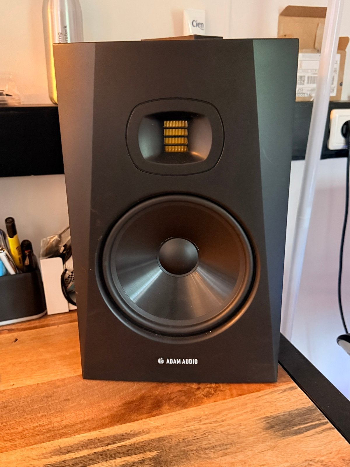 Adam Audio, Ophalen, Zo goed als nieuw, Minder dan 500 watt
