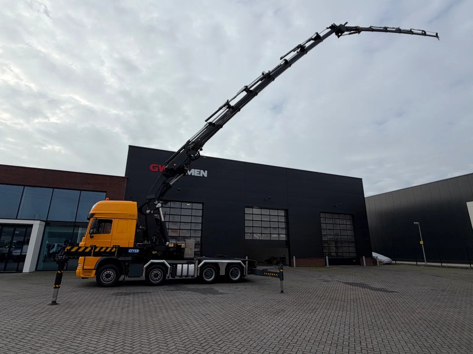 DAF XF 105 510 8x4 Effer 1355/8S Jib 6S Retarder (bj 2011), Auto's, Euro 5, 510 pk, Adaptive Cruise Control, DAF