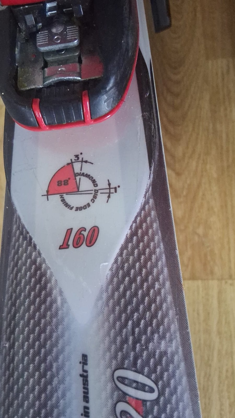 Atomic 160 en Fischer 150 ski's - Weinig gebruikt, Sport en Fitness, Skiën en Langlaufen, Ophalen, 140 tot 160 cm, Zo goed als nieuw