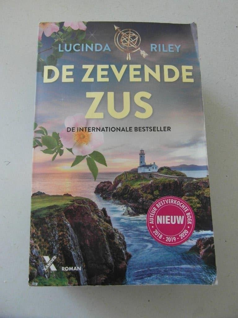 De zevende zus,  Lucinda Riley, Boeken, Romans, Ophalen of Verzenden, Zo goed als nieuw