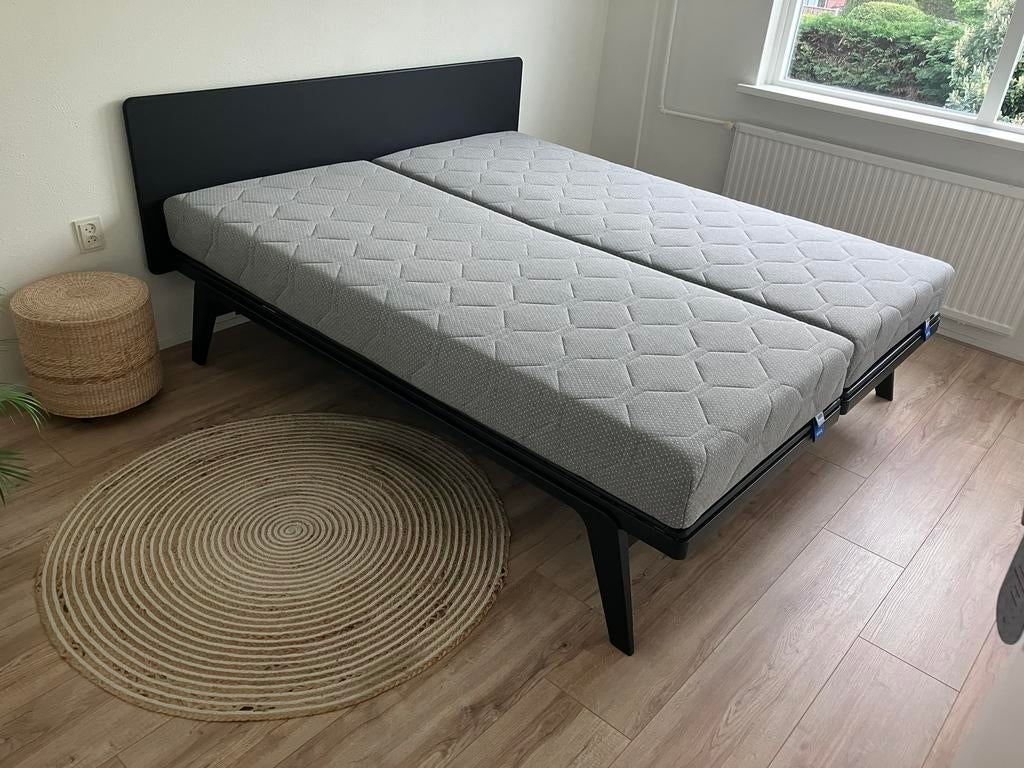 2x Gloednieuwe AUPING Revive matras 90x210, Ophalen, 90 cm, Eenpersoons, 210 cm