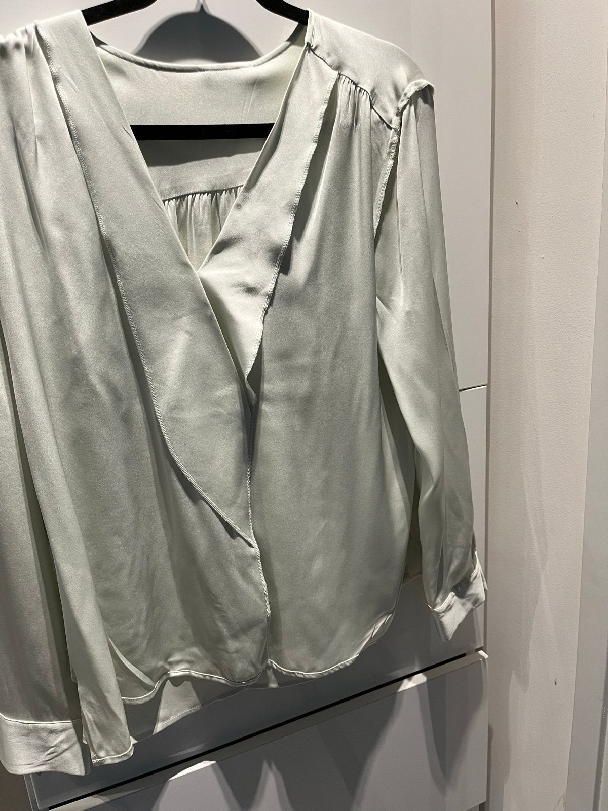 Repeat Groene Zijden Blouse - Nieuw met prijskaartje, Verzenden, Nieuw, Maat 42/44 (L), Groen