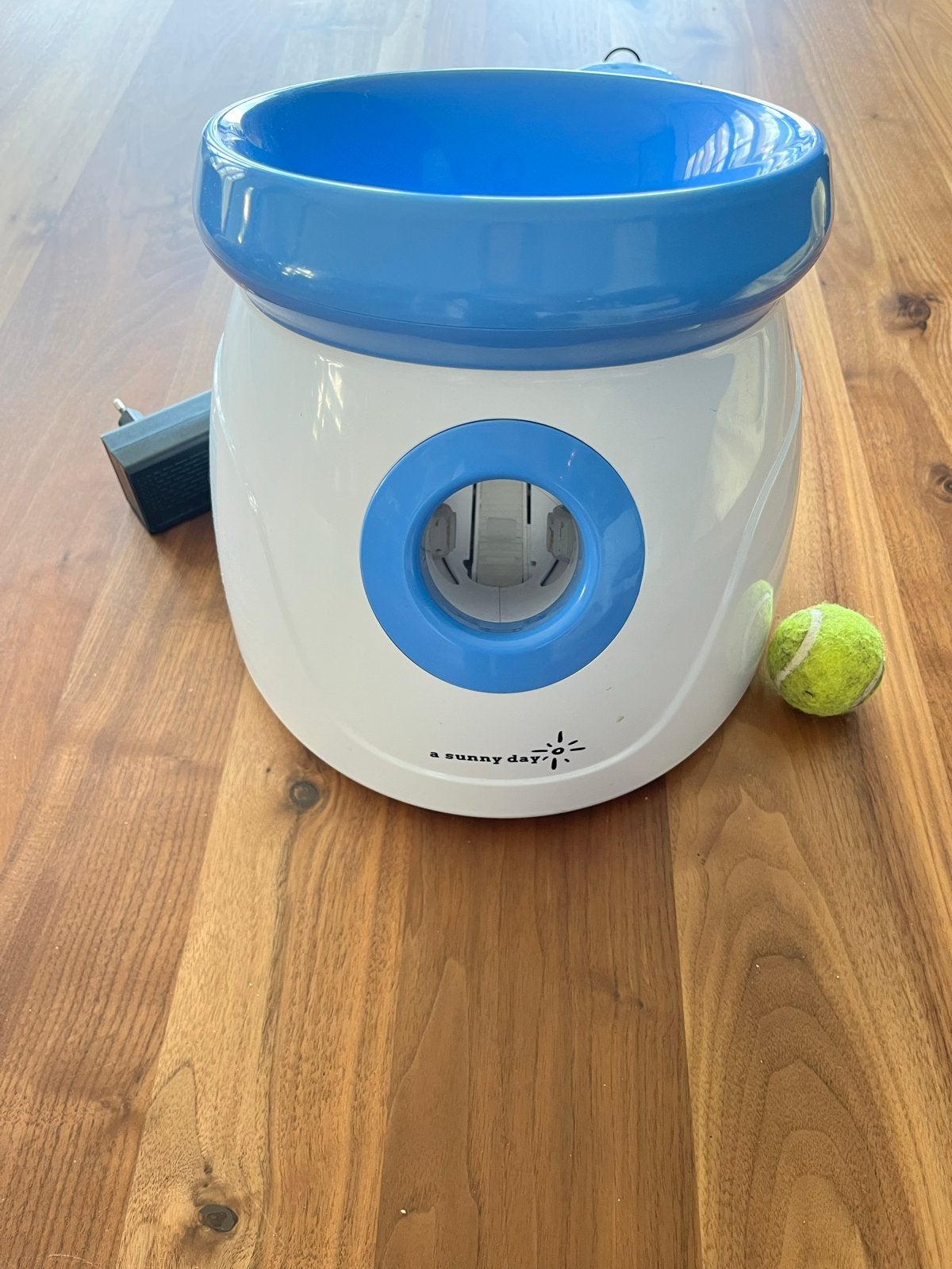 Automatische ballenwerper voor honden, Dieren en Toebehoren, Ophalen, Zo goed als nieuw, Apporteerspeelgoed, Overige merken