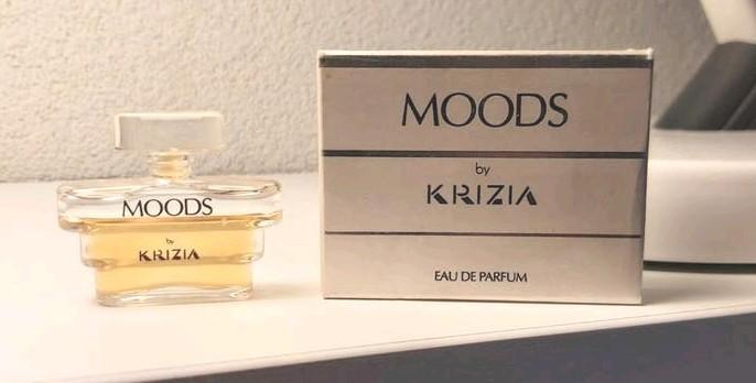 Moods Krizia met doosje, Ophalen of Verzenden, Zo goed als nieuw, Miniatuur, Gevuld