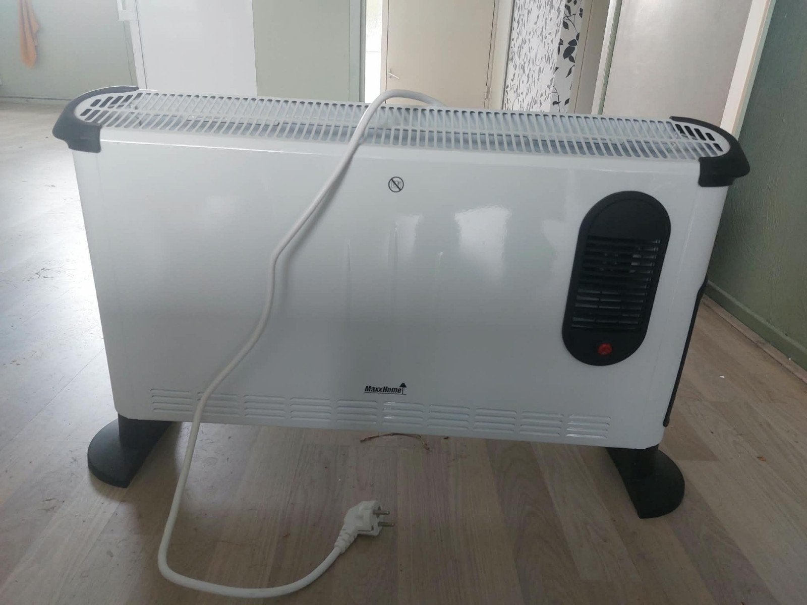 electrische convectorkachel/3000watt/MOETWEG /Warm/winter, Ophalen, 30 tot 80 cm, Kachel, Zo goed als nieuw