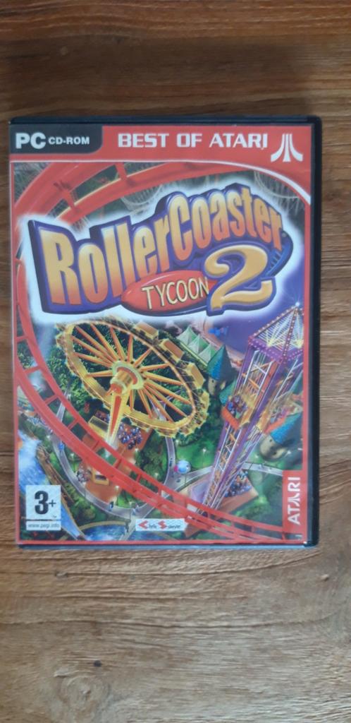PC cd-rom Atari RollerCoaster Tycoon 2, Spelcomputers en Games, Games | Pc, 1 speler, Ophalen of Verzenden, Zo goed als nieuw