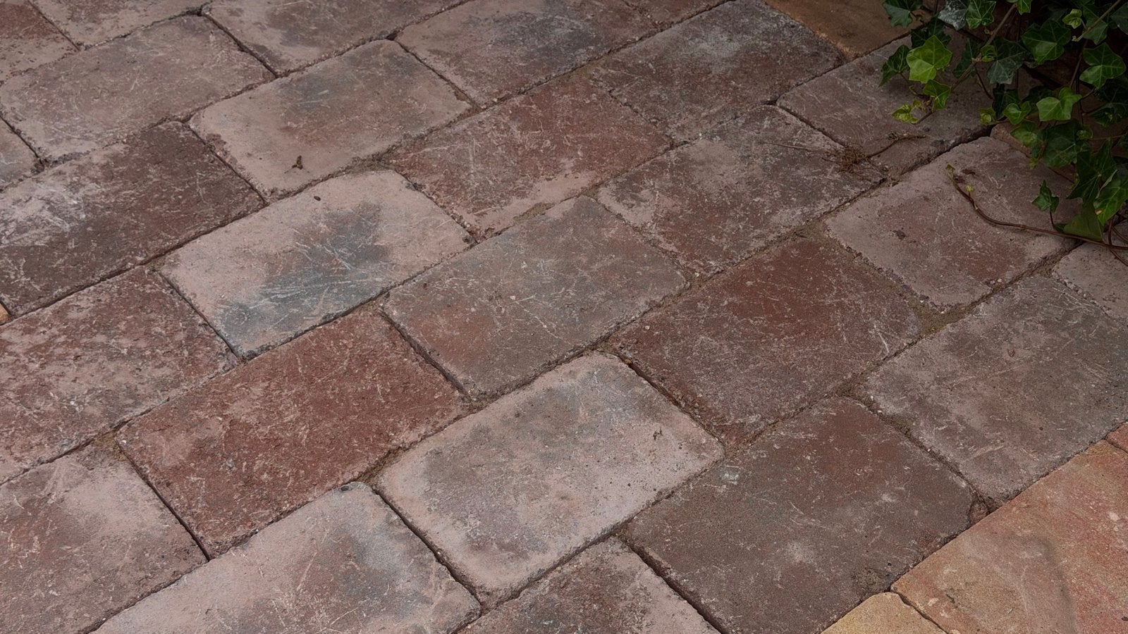 Gratis roodbruin trommelstenen, Tuin en Terras, Ophalen, Nieuw, Minder dan 5 m², Beton