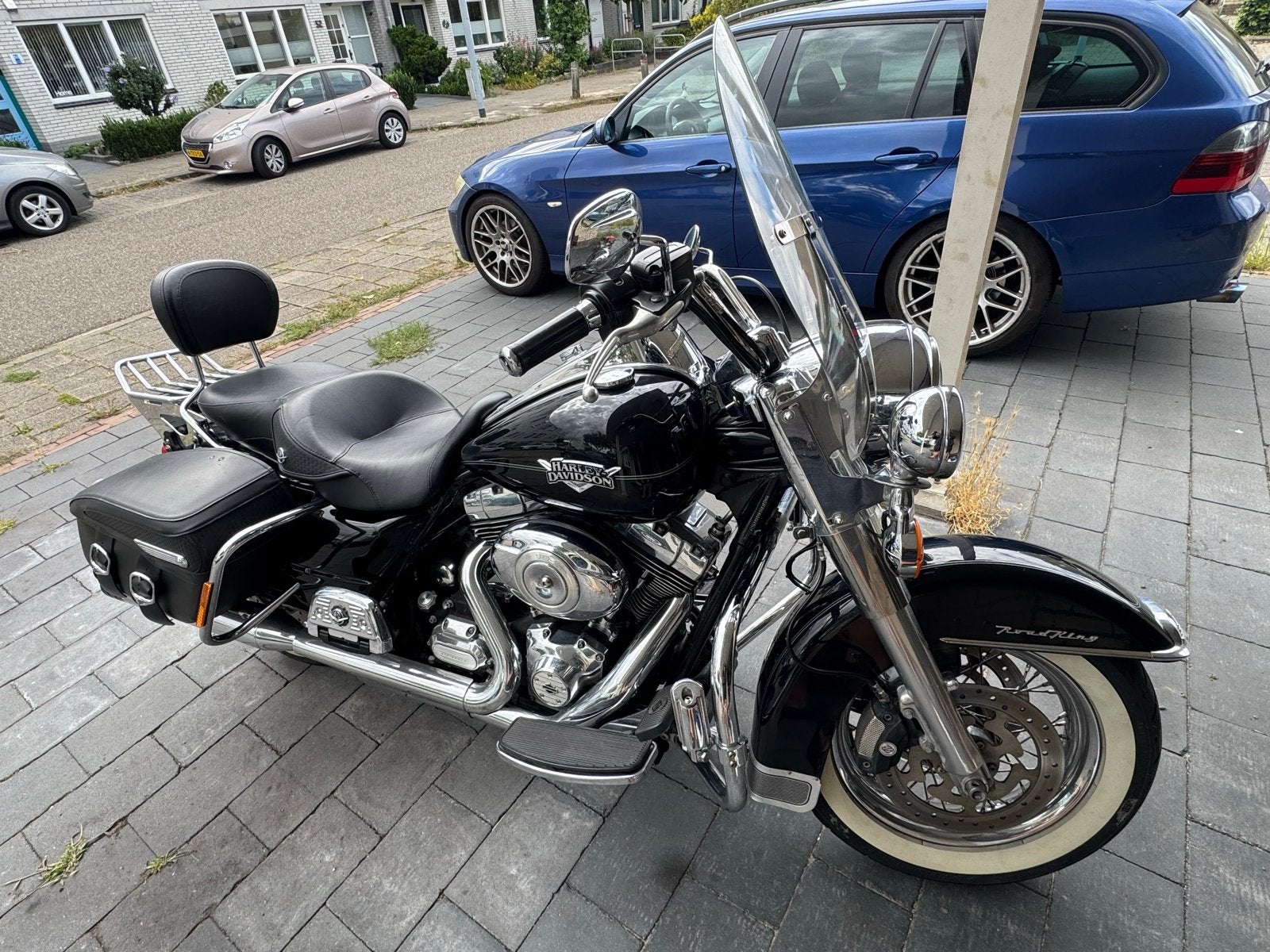 Harley Davidson FLHRC Road King 2011 - Lage km-stand!, Gebruikt, Particulier, Toermotor, ABS