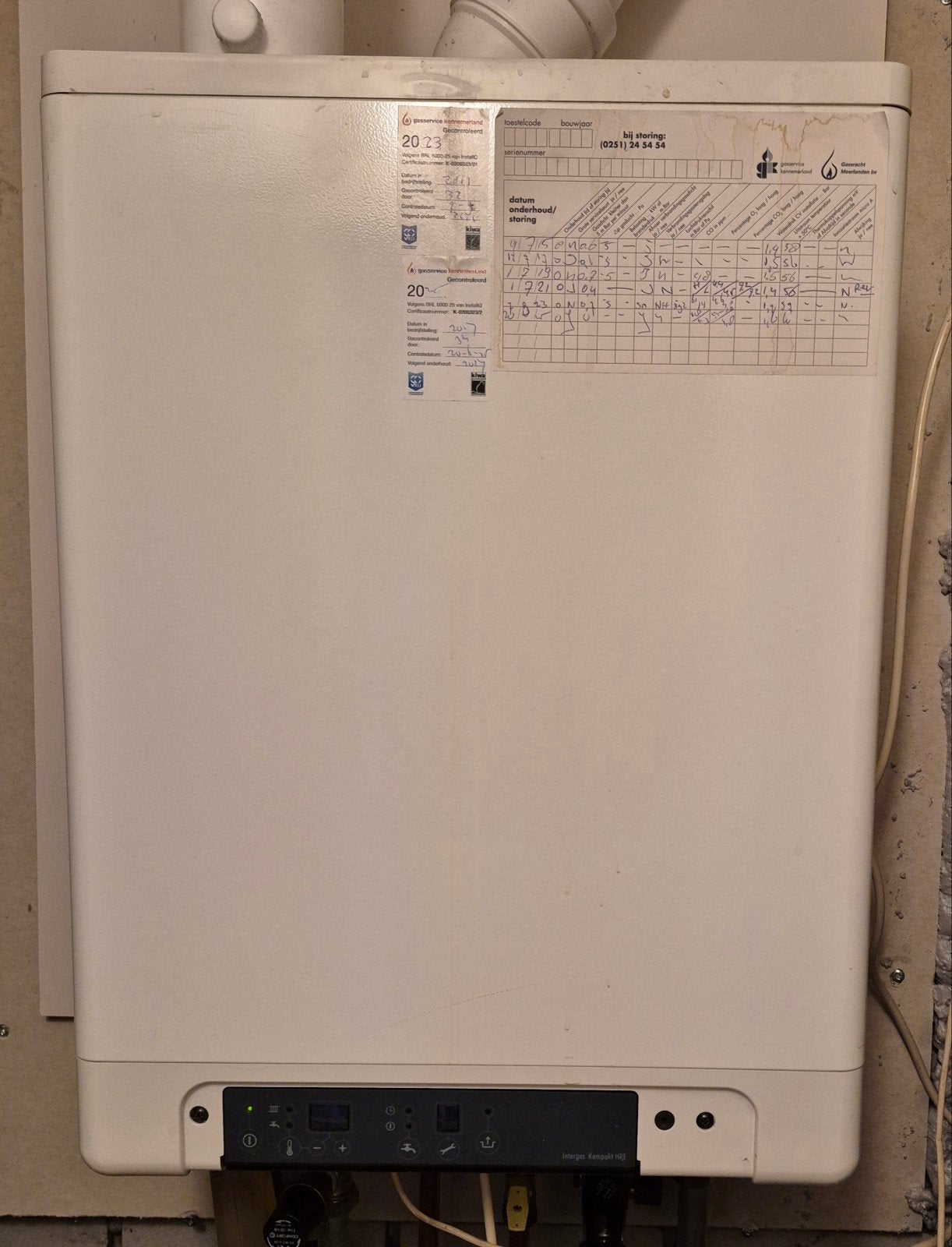 Intergas Kombi Kompakt HRE 24/18 CV-ketel uit 2012, Ophalen, 30 tot 80 cm, Gebruikt, Hoog rendement (Hr)